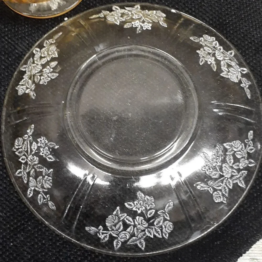 4 Vtg. Federal depression glass Sharon Cabbage Rose plate, snack pl , 2 sherbert
